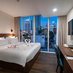 Hato Saigon Boutique & Rooftop Отель