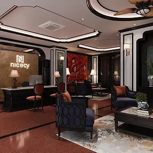 Nicecy Boutique Отель